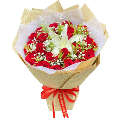 秦皇岛19朵红玫瑰1支百合，永恒之美