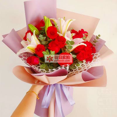 秦皇岛18朵红玫瑰百合，真情相守一生